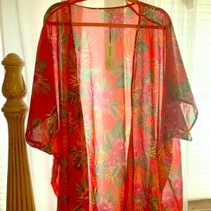 1X- PLUS SIZE RED TROPICAL PRINT KIMONO